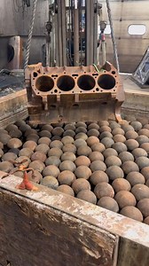 4.5M views · 2.7K reactions | Chemically removing all the rust off this Chrysler 440 engine block #engine #mechanic #chysler #bigblock #roadrunner #transformation #beforeandafter #rust #paint #cars #classiccars | شركة الجرجاوي للبترول | Facebook