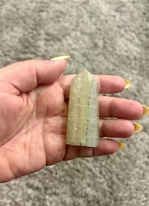 Pistachio Calcite Crystal Generator | Healing Stone, Chakra Energy, Meditation, Home Décor, Spiritual Gift - Etsy
