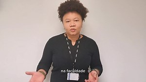 🌟 A Fran é mais um orgulho e referência da Seplag-MG no serviço público, oferecendo qualidade e empenho no atendimento aos mineiros. Ela iniciou sua jornada na Seplag-MG há mais de uma década e, desde então, vem deixando sua marca no Estado e na equipe. Com sua dedicação única, a Fran é uma colaboradora exemplar e inspira todos ao seu redor diariamente. 👏 Atualmente, ela trabalha na MGS e atende, por meio da UAI Virtual, o cidadão que deseja realizar serviços de forma remota e facilitada, seja