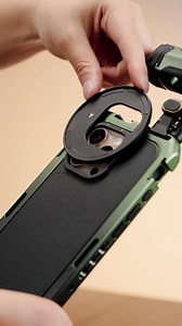 148K views · 840 reactions | SmallRig Full set khung hỗ trợ quay cho Iphone em còn vài combo giá tốt 15 pro max 16 pro 16 pro max | Tran Cong Nghiep | Facebook