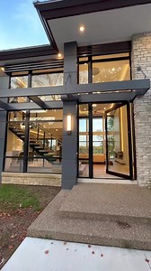 Luxury house tour in Bloomfield Hills, Michigan azdarchitects lamarcohomes Follow @theultimatehouse for exclusive content. Contact The Ultimate House to buy or sell luxury properties. info@theultimatehouse.es | The Ultimate House