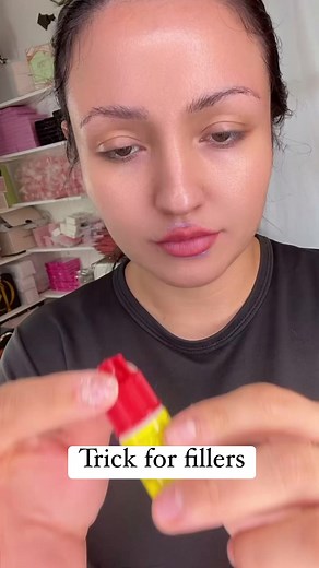 Love my lips #fillers #lipfiller #lipinjections #lips #lipgloss #selftoughtmua #makeupartist #100daysofmakeup #explorepage | Govanna Pimentel