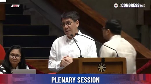PANOORIN: Ipinaliwanag ni Pasig City Rep. Roman Romulo ang spiral progression approach na ginagamit sa pagtuturo sa mga paaralan ngayon, sa gitna ng interpellation para sa HB No. 5939. Layunin ng HB No. 5939 na rebisahin ang isang seksyon ng RA No. 10533 na nagsasaad ng paggamit ng spiral progression approach at sa halip ay palitan ito ng mas flexible formulation para sa mas epektibong pagkatuto ng mga mag-aaral. #Congresstvdigital #congresstv #congressnews #houseofrepresentatives #kamara #Mamba