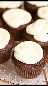 Keto Chocolate Cupcakes with Buttercream - Recipe in the comments! | Low Carb Recipes with Jennifer