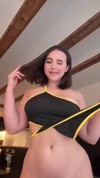 @Officialdior00 Hey that’s me 👋bet you can’t last 10secs watching my full uncensored videos on my OF and it’s completely FREE For Subscribers 🥵😈🤤HERE🔗👉🔥 🔥Link in bio