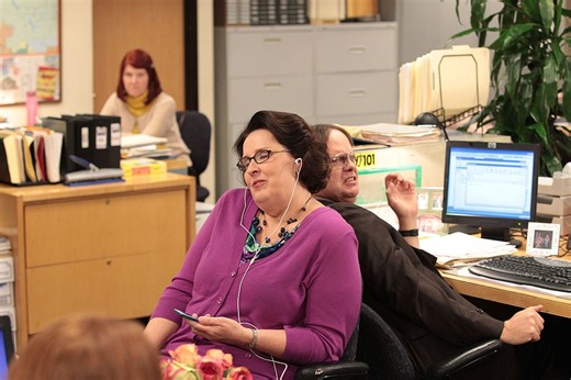 'The Office': A Deleted Scene Shows Why Phyllis Doesn't Like Dwight