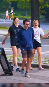 584K views · 4.2K reactions | 藍 #funnyprank #scareprank #scareprank #scaring #scarecam #funny #scare #pregnant #videofunny #prank | Emagrecer com saúde | Facebook