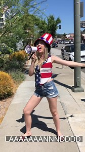 Drunk girls on the 4th 😂🇺🇸 | Laura Clery