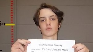 Prosecutors look to try two teens accused of murder as adults