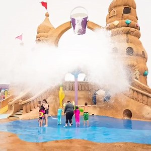 How do you wait for the #bucketdrop at Schlitterbahn Beach Park? Hands out, face down, huddled up, or turned around? | Beach Waterpark