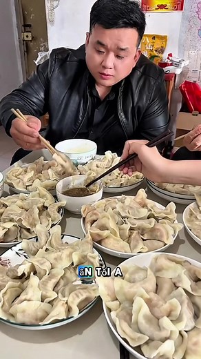 Sủi cảo Trung Quốc ăn thay cơm: bữa tối thường ngày