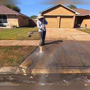 Watch the Dirt Disappear Instantly #PressureWashMagic #CleanVibes #HomeCare #OutdoorCleaning #Satisfying | Water Pressure Washing