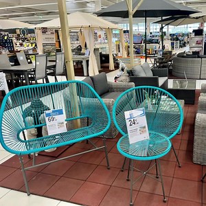 Catalogue « PLEIN AIR » 😎 C'est l'été dans votre Centre Leclerc Chartres Barjouville ☀️☀️☀️ Salons de jardin, barbecues, tables, tonnelles et accessoires de plein air sont de sortie ⛱️ 🍹🍖 Venez vite découvrir notre nouvelle collection ! 👉Pour consulter le catalogue en ligne ou sur l'application MON E.LECLERC c’est juste ici : 📲bit.ly/CATALOGUESMONLECLERC 🖥www.e.leclerc/mag/e-leclerc-barjouville?code=23G023G 🚚 SERVICE DE LIVRAISON GRATUITE 🚚 Pour plus de confort, votre magasin vous livre 