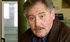 Louis la brocante - S02 E01 - Louis et les amoureux du manège