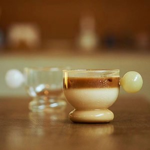 [Hot Item] Customzied Creative Glass Coffee Cups with Colored Glass Ball Handles