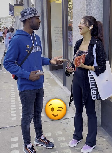 Smart Way To Get Girls Number! 😉📱 | Who Cares?