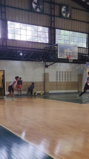 9K views · 18 reactions | Almazan showcases his skills with a steal and a go ahead basket!  #UBL #UNITEDBASKETBALLLEAGUE | United Basketball League / UBL | Facebook