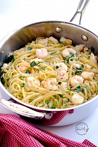 Shrimp Scampi Over Linguine