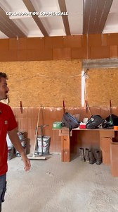 Aujourd’hui je suis content de vous faire visiter la maison! Il nous reste que 2-3 éléments de décoration à faire 😂😂. C’est chouette aussi de vous parler d’ @ekwateur qui va me produire mon énergie 100% renouvelable pour ce projet:) Et vous vous faites quoi pour réduire l’impact de votre maison sur l’environnement? 🤝collaboration commerciale avec @ekwateur #frenchrenovation | French Renovation