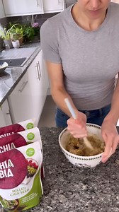 Whip up a batch of delicious and healthy muffins bursting with chia seeds! These muffins are perfect for a quick breakfast or afternoon snack. Ingredients: ✨ 160g self-raising flour ✨ 140g softened butter ✨ 140g sugar ✨ 2 eggs ✨ 60g m#healthylifestyle 🎥@healthy_magazine #chiamuffins #breakfastrecipes #easysnacks #healthybaking #muffins #bakingathome #bakinglove #healthylifestyle | Chia Bia