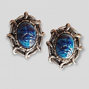 SCARABÉE BLEU Boucles d'oreilles clip sur ton argenté scarabée renaissance égyptienne, boucles d'oreilles égyptiennes scarabée - Etsy France