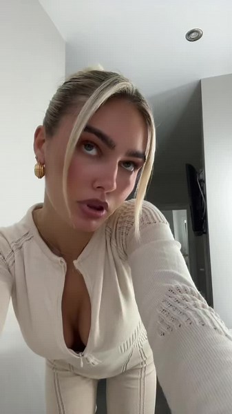 Liv Davies on TikTok