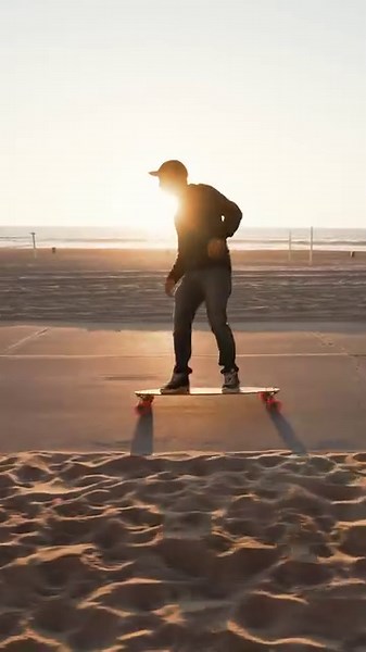 11K views · 195 reactions | Winter has the best sunsets… #LoadedBoards #Longboarding | Loaded Boards | Facebook