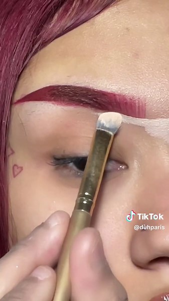 Some of yall in my live the other day requested a tutorial on my red brows :) #fyp #foryou #trending #makeup #viralmakeup #makeuptutorialvideo #makeuptutorial #makeuptransformation #browtutorial #eyebrowtutorial