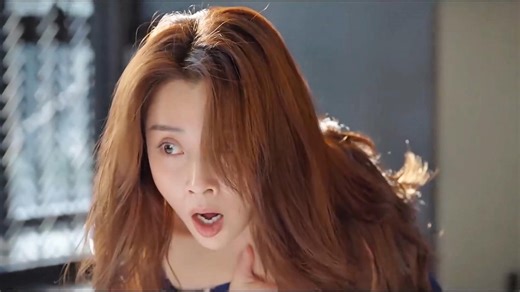 1K views · 11 reactions | A wife broke into her ex-husband's wedding and ruined the bride's million-dollar wedding dress. 妻子闖入前夫婚禮，弄壞新娘百萬婚紗。 #chinesedrama #cdrama #QinLan #BaiLu #YangZi #drama #WangHeDi #hotdrama #闪耀的你呀 | U剧社 TV Club | Facebook