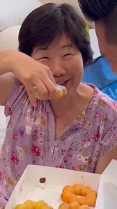 33 reactions | MOCHI DONUT or Mystery Box?? | Hungry FAM | Facebook