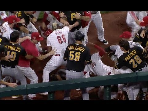 Cincinnati Reds vs Pittsburgh Pirates Full Uncut Fight! BENCH CLEARING BRAWL!