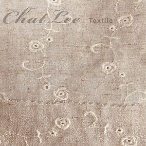 [Hot Item] Linen Perforated Embroidery Flower Fabric for Garment Children