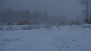 EB I-90 in Cle Elum reopens after winter weather causes multiple spinouts