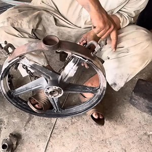 80 years Old Man broken Alloy Rim Repair in Few Minutes | Anil Kapoor