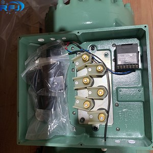 [Hot Item] 210HP Condensing Unit Part Screw Compressor in industrial Application Refrigeration Part