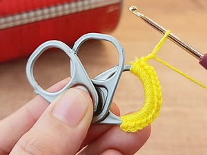 179K views · 4.1K reactions | Wow!!....I made a new design model using the can opener ring and got the order | Knitting & Crochet World | Facebook