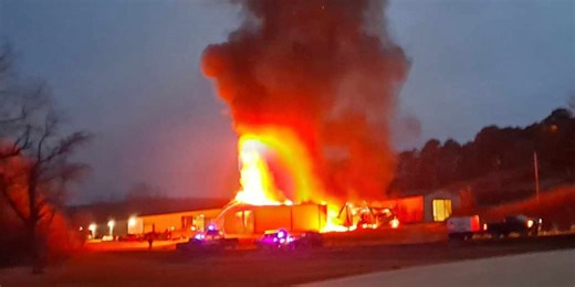 Fire destroys firehouse in Eminence, Mo.