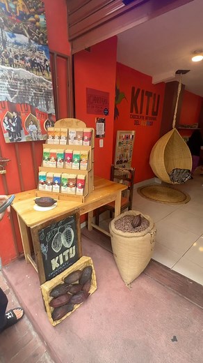 Local Cacao taste testing in Quito Ecuador 🇪🇨 #cacao #cacaoceremony #quito #ecuador #travel #travelblogger #travelblogger #trendingreels | Dylan Rivas