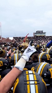 3 days to goooooo 🔔 #MononBell #KeeptheBell Telecast Parties: https://gateway.depauw.edu/s/1489/rd18/interior.aspx?sid=1489&gid=1&pgid=5749&cid=10717&fid=10716 | DePauw University