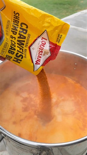 10K views · 57 reactions | Recipe: https://cookingintheyard.com/crawfish-boil-recipe/ | Cookingintheyard | Facebook
