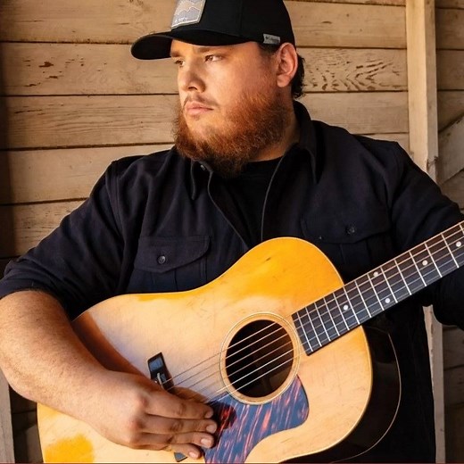 Luke Combs didn't take long to rise to the top! | Country Fancast