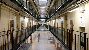 Téléphones, cannabis caché dans des cartons de fromage râpé... coup de filet dans la 2e plus grande prison de France