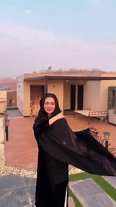 Hania Amir 20 Million Followers on Instagram