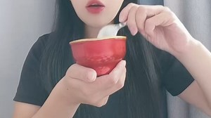 燕窝粥的香甜，如晨曦般温柔，唤醒每一个清晨。#燕窝粥 #北京