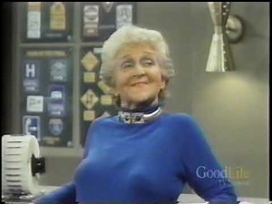 Mabel Albertson (BEWITCHED) Gets HIGH! on THE NEW DICK VAN DYKE SHOW (1973, CBS)
