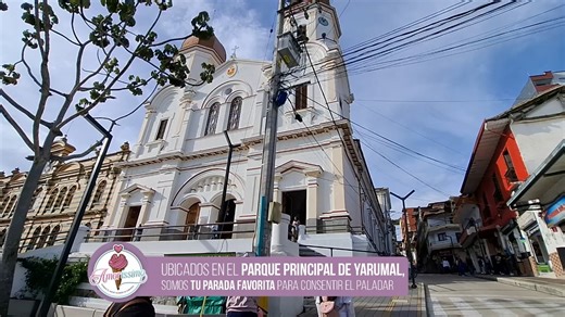 Amorissimo — porque el amor también se saborea Déjate cautivar por nuestras bebidas frías y calientes, ensaladas de frutas frescas, waffles dorados, malteadas cremosas, fresas con crema y granizados que te harán suspirar. Descubre nuestra irresistible variedad de helados y personaliza el tuyo como quieras. Y si lo tuyo es el buen café, tenemos el americano perfecto para acompañarte. Estamos Ubicados en el Parque Principal de Yarumal, somos tu parada favorita para consentir el paladar. Encuéntran