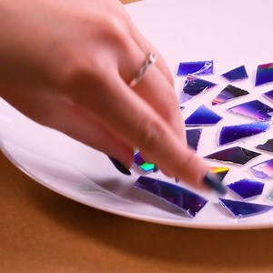 72K views · 131 reactions | Simple ways to turn random items into awesome DIY crafts | Creative Bee | Facebook