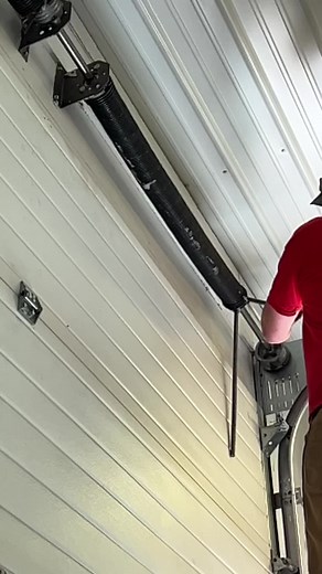 Garage Door Repair Tips and Techniques