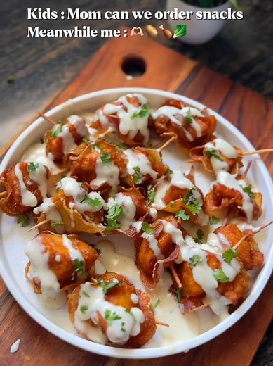 Chips Loaded Chicken with Butter Garlic Sauce Recipe