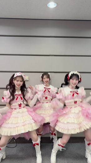 みんなはここ踊れる？？💚💛💙#画面越しのエンジェル #newsong #超ときめき宣伝部 @吉川ひより💚 @すだ あき (21)